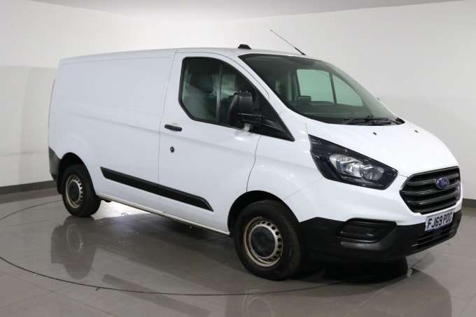 2024 Ford Transit Custom