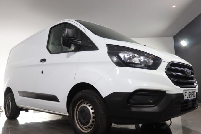 2024 Ford Transit Custom