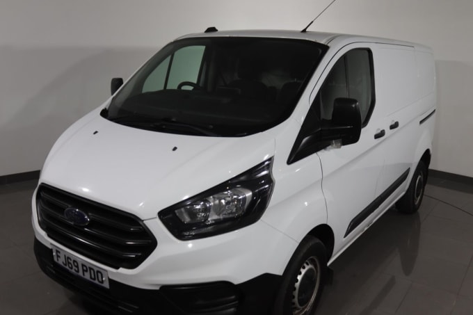 2024 Ford Transit Custom