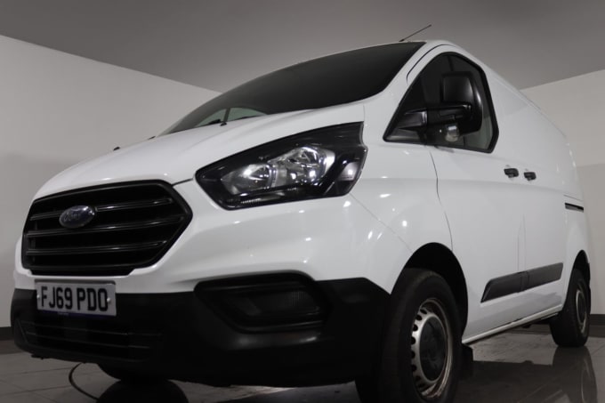 2024 Ford Transit Custom