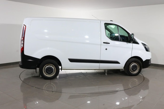 2024 Ford Transit Custom