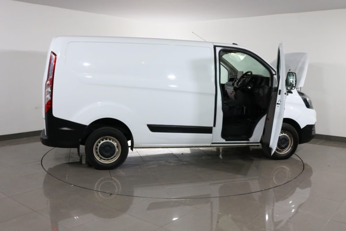 2024 Ford Transit Custom