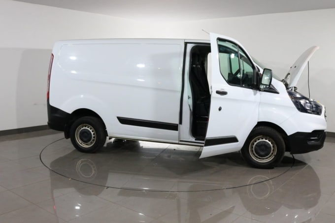 2024 Ford Transit Custom