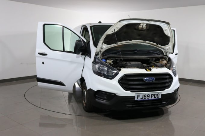 2024 Ford Transit Custom