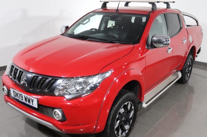 2024 Mitsubishi L200