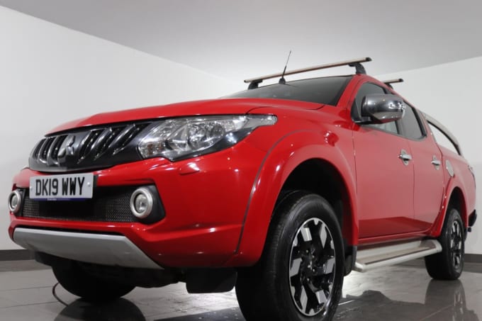 2024 Mitsubishi L200