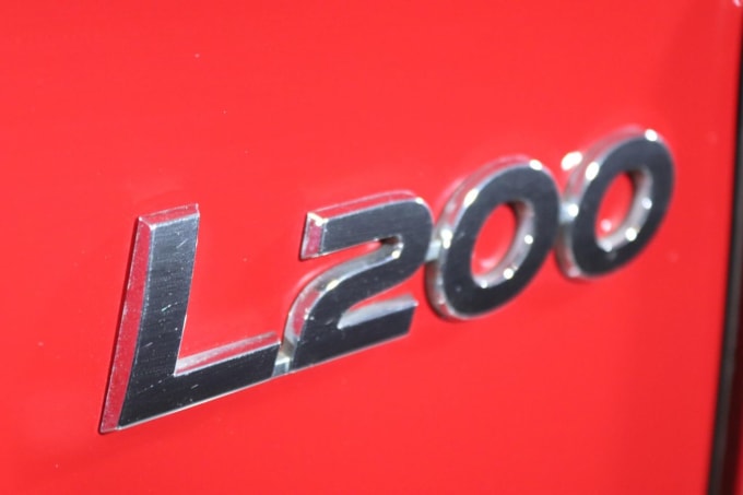 2024 Mitsubishi L200