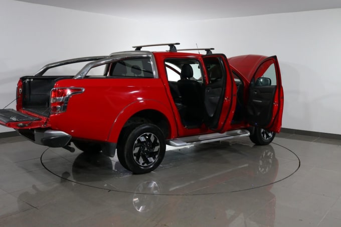 2024 Mitsubishi L200