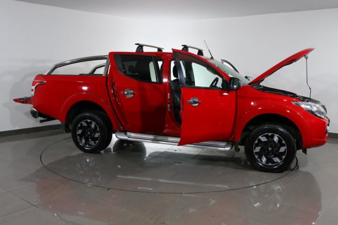 2024 Mitsubishi L200