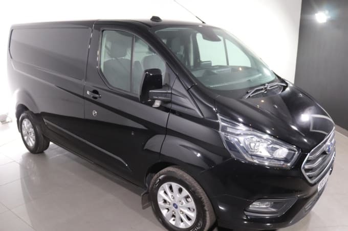 2024 Ford Transit Custom