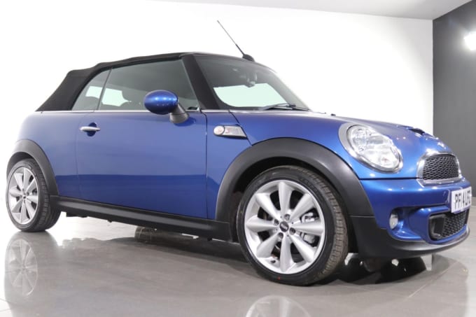 2025 Mini Convertible