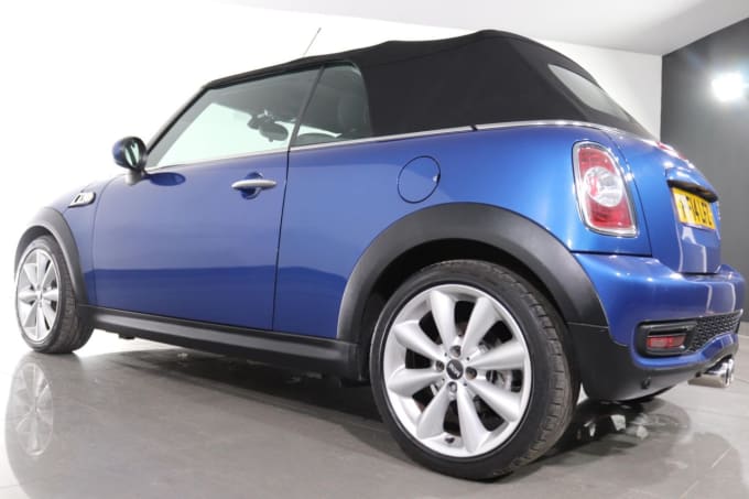 2025 Mini Convertible