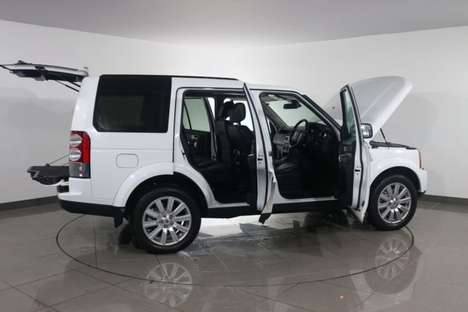 2024 Land Rover Discovery