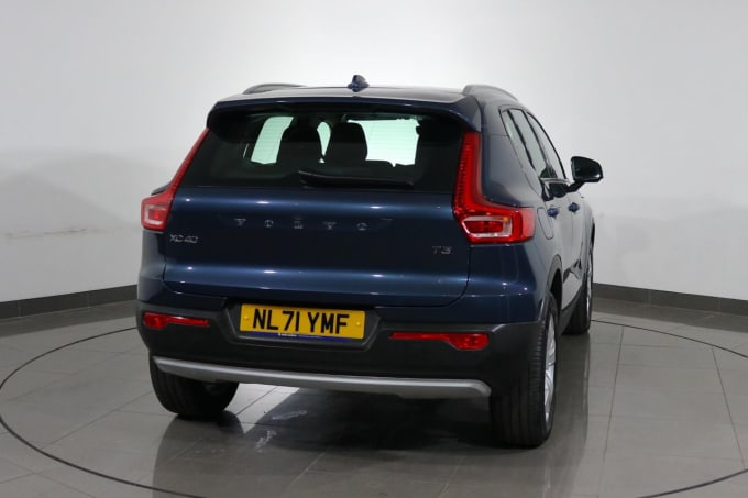 2025 Volvo Xc40