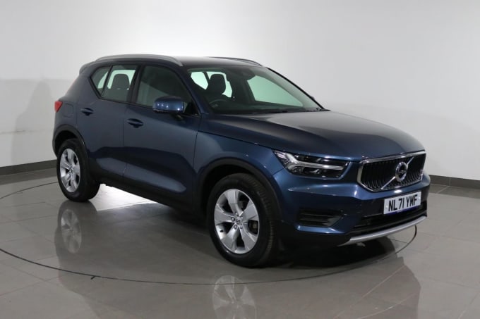 2025 Volvo Xc40