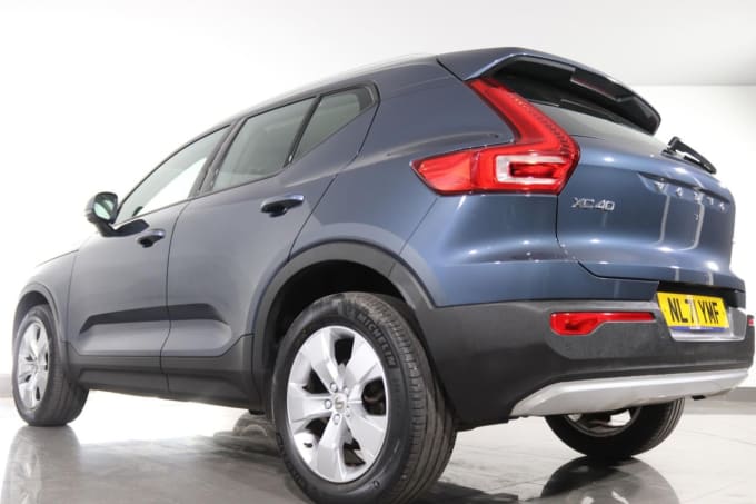 2025 Volvo Xc40