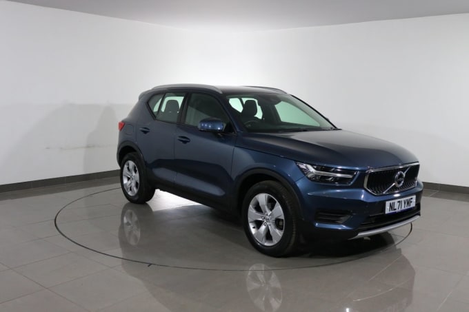 2025 Volvo Xc40