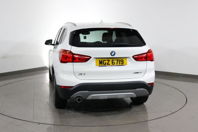 2025 BMW X1