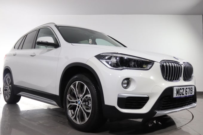 2025 BMW X1