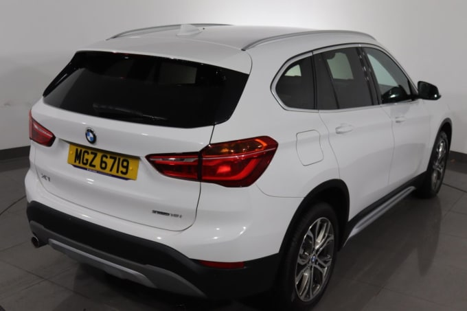 2025 BMW X1