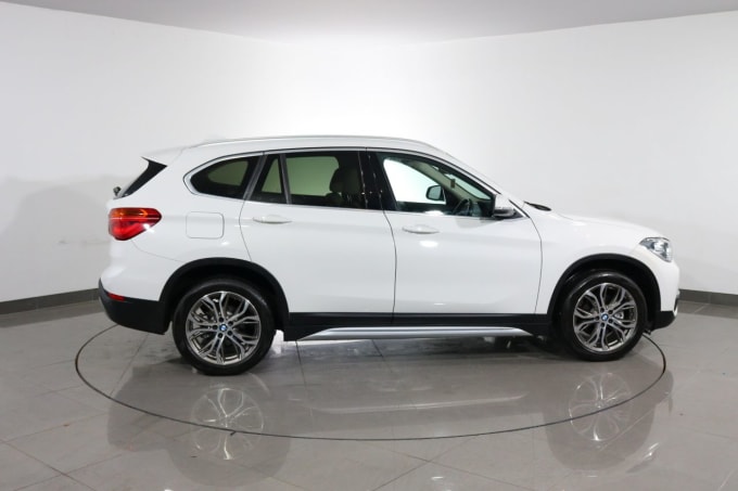 2025 BMW X1