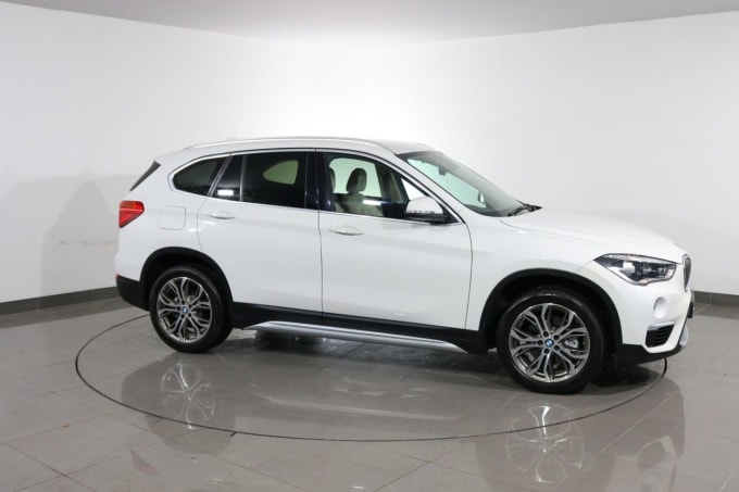 2025 BMW X1