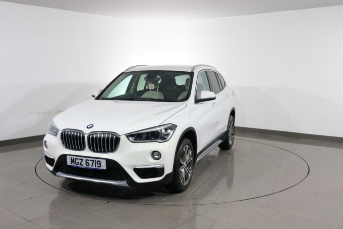 2025 BMW X1