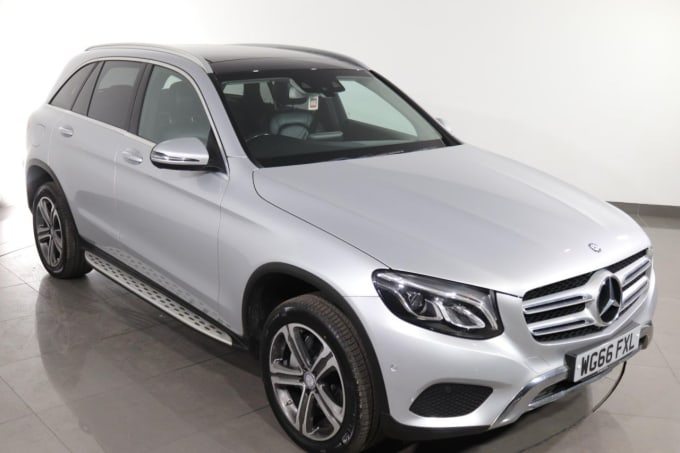 2025 Mercedes-benz Glc