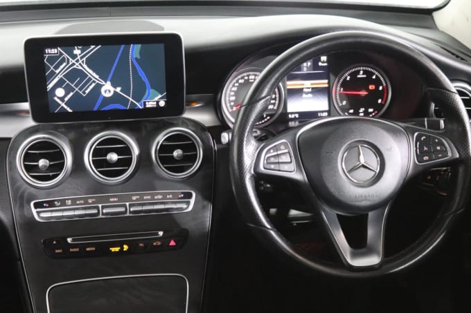 2025 Mercedes-benz Glc