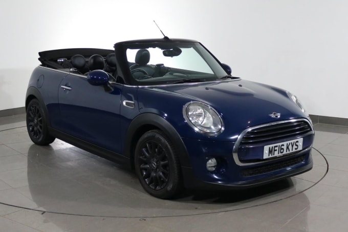 2025 Mini Convertible