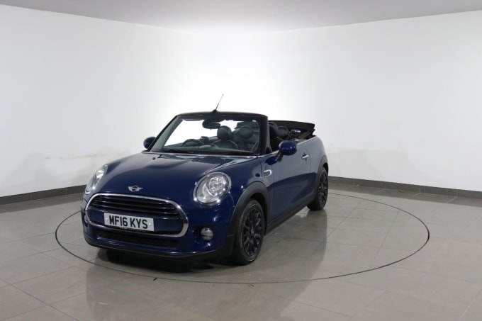 2025 Mini Convertible