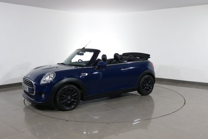 2025 Mini Convertible