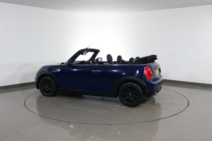 2025 Mini Convertible