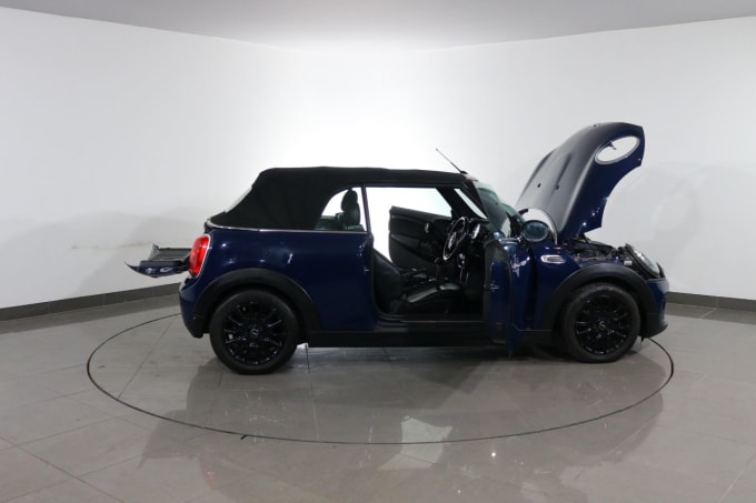 2025 Mini Convertible