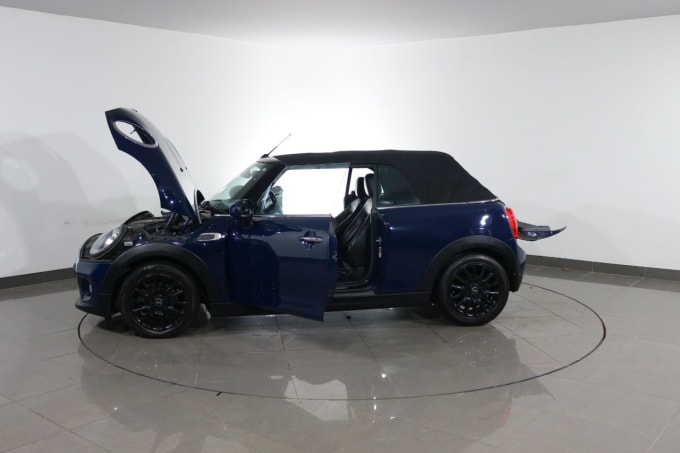 2025 Mini Convertible