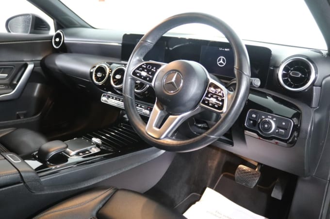 2025 Mercedes-benz A-class