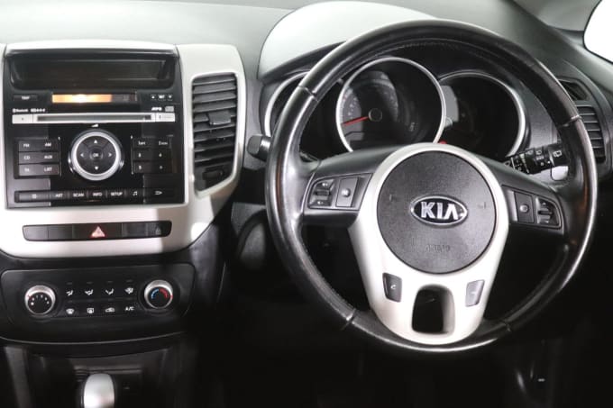 2025 Kia Venga