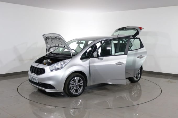 2025 Kia Venga