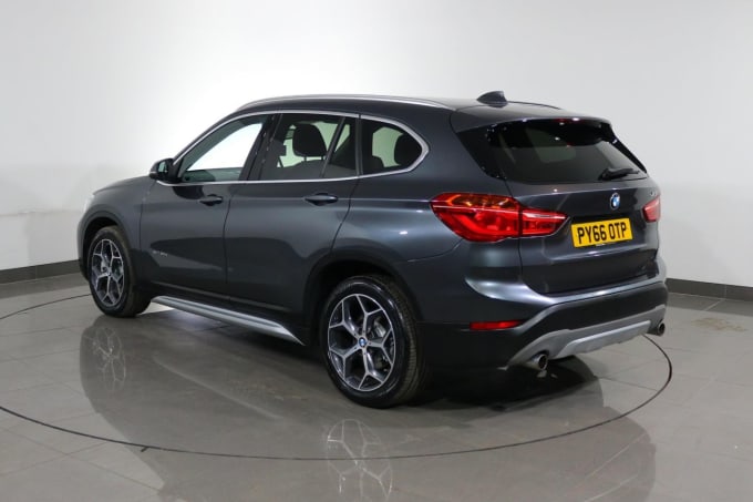 2025 BMW X1