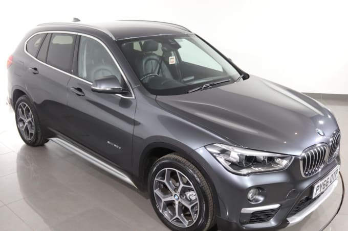 2025 BMW X1