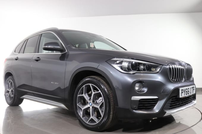 2025 BMW X1