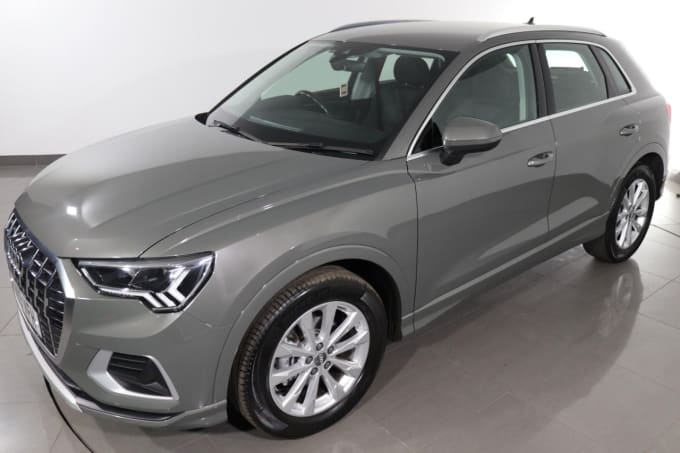 2025 Audi Q3