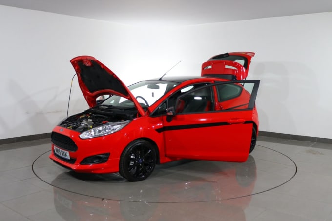 2025 Ford Fiesta