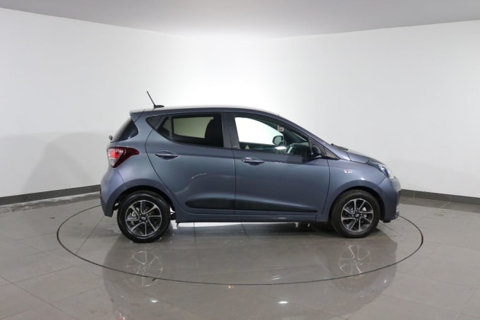 2025 Hyundai I10