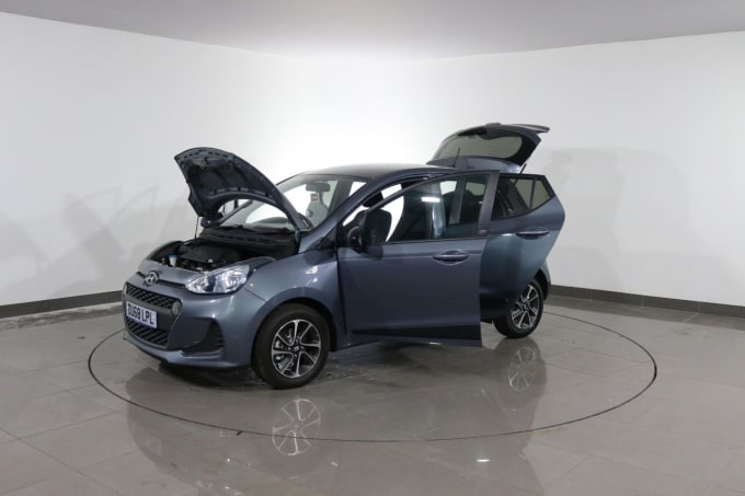 2025 Hyundai I10