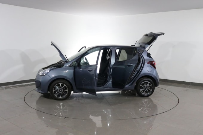 2025 Hyundai I10