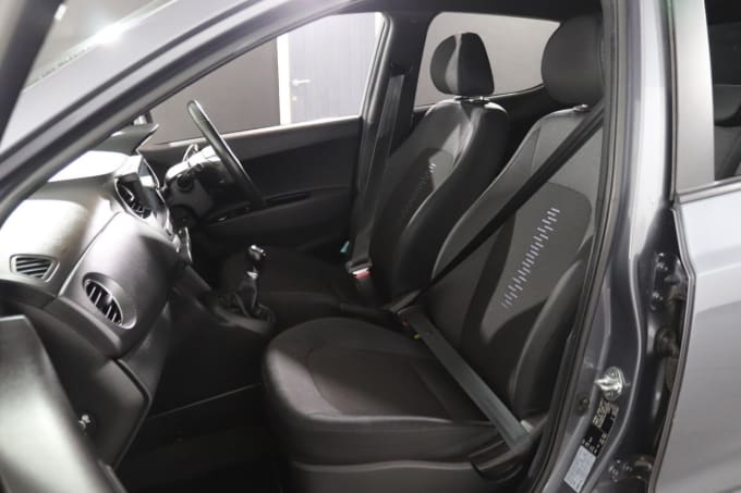 2025 Hyundai I10