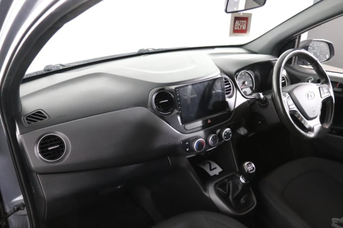 2025 Hyundai I10