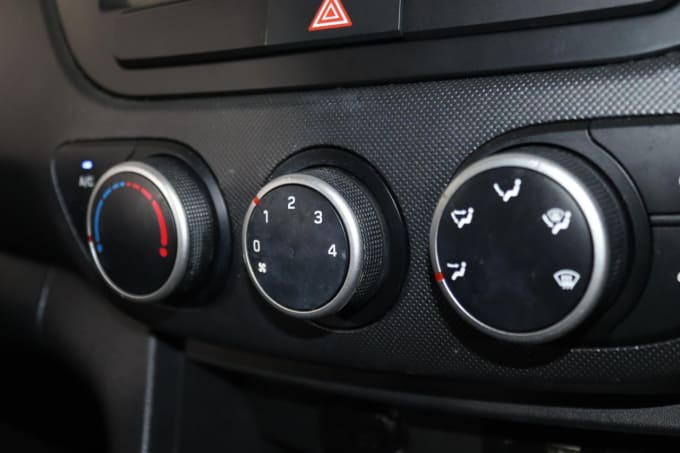 2025 Hyundai I10