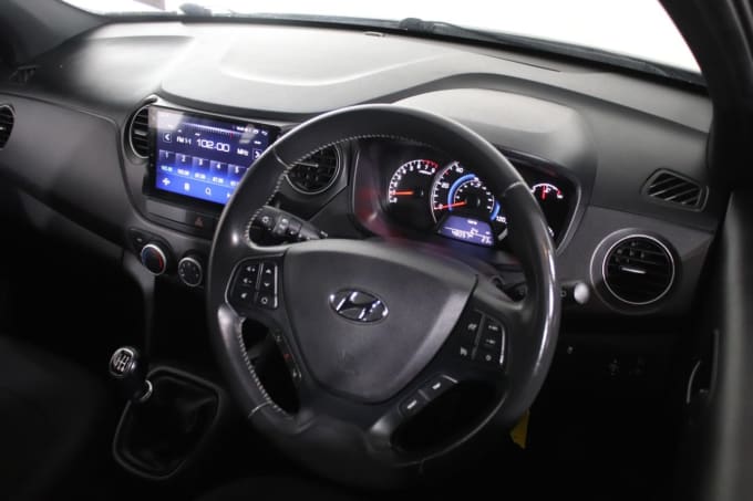 2025 Hyundai I10